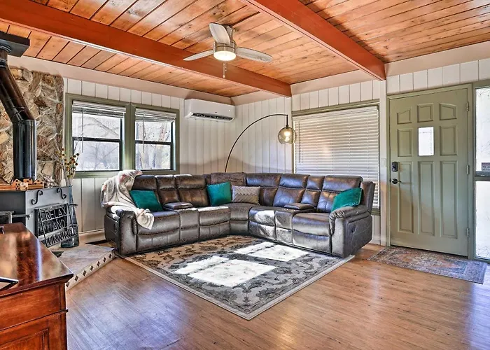 Close To Hiking & Dtwn: Mtn-view Home! *