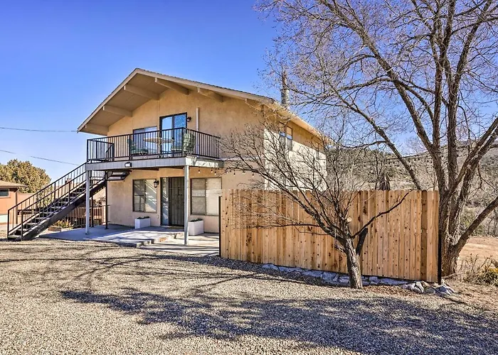 Close To Hiking & Dtwn: Mtn-view Home! Prescott